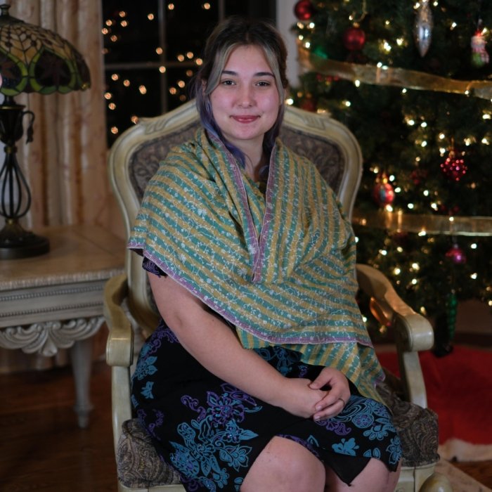 Yellow & Green Sozni Jaal Embroidered Pashmina Stole