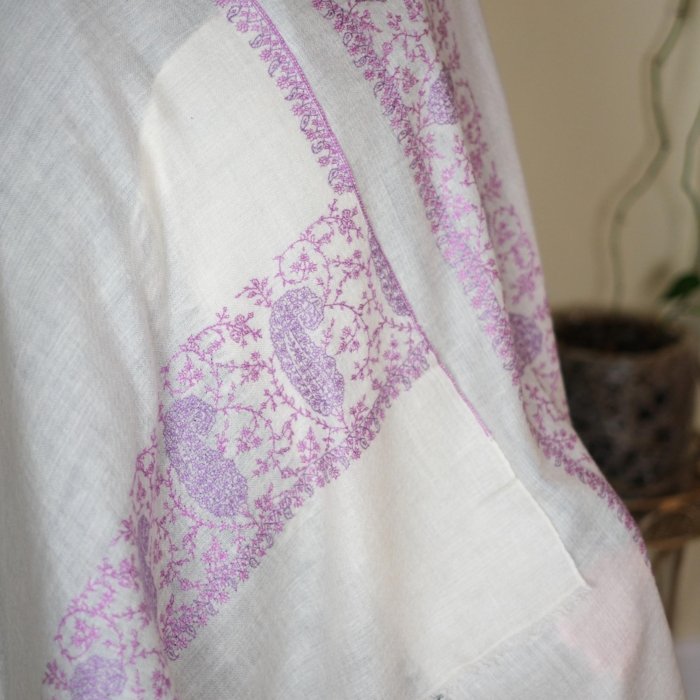 Lilac Kashmiri Purple Jaal Hand embroidered Pashmina Wrap