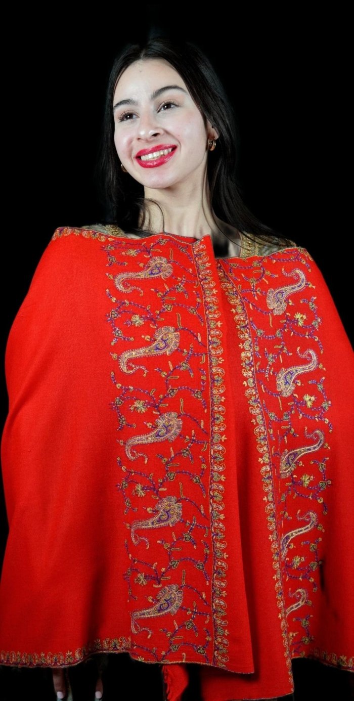 Rubí Sozni Paladaar Pashmina Wrap
