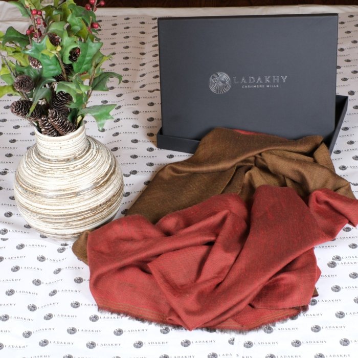 Amber-Hasrat Dorukha Pashmina Wrap