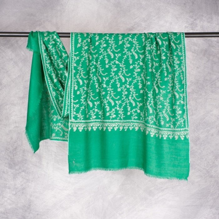 Emerald Elegance Sozni Wrap