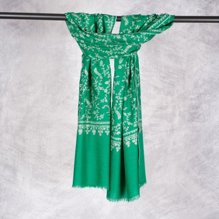 Emerald Elegance Sozni Wrap