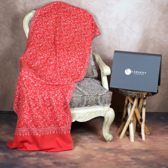Scarlet Elegance Sozni Jaal Wrap