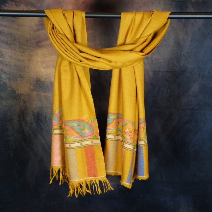 Kesari Sovereign Handwoven Kani Wrap