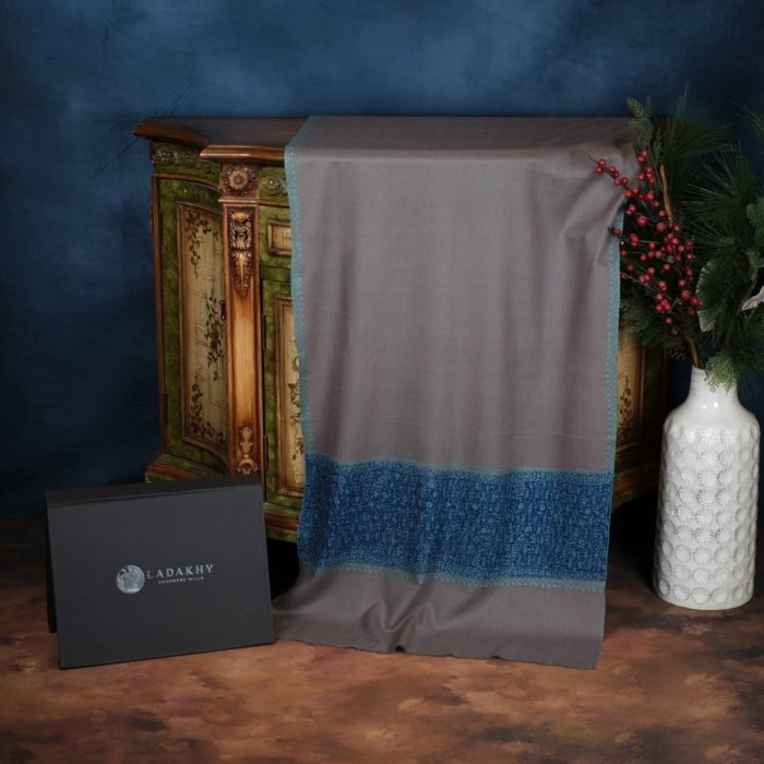 Sovereign Palladar  Kadai Shawl